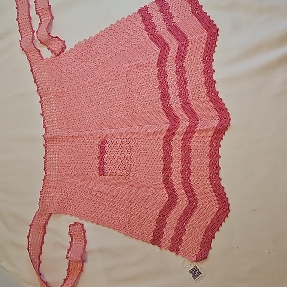 Hand Crafted Kitchen Crochet Apron Pink Vintage Cottagecore Floral open stitch - Picture 13 of 17